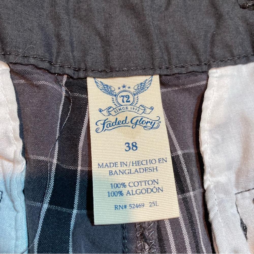 Faded Glory plaid shorts 38 - Picture 3 of 4